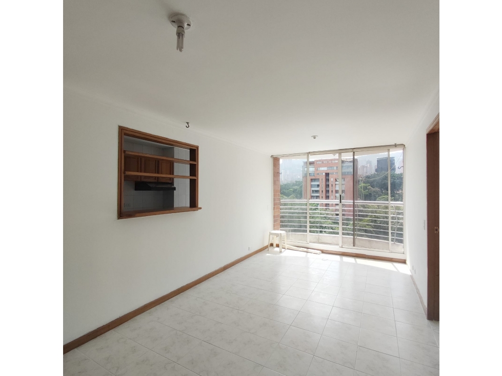 Venta de apartamento (inversión) en el Poblado sector Patio Bonito — foto 4