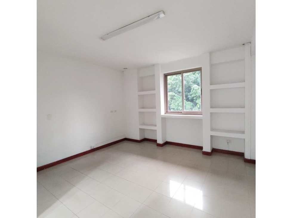 Arriendo Local de Oficinas Poblado sector Santa Maria Angeles II — foto 5