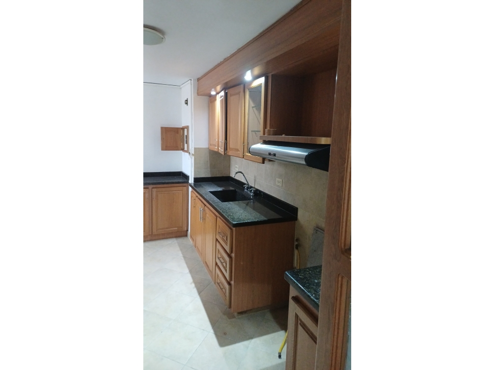 VENTA APARTAMENTO SECTOR LAURELES MUY CERCA PARQUE DEL RIO — foto 4