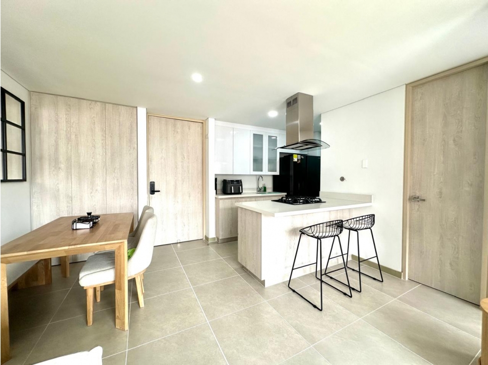 Apartamento en piso alto en la Loma de Las Brujas, Envigado — foto 5