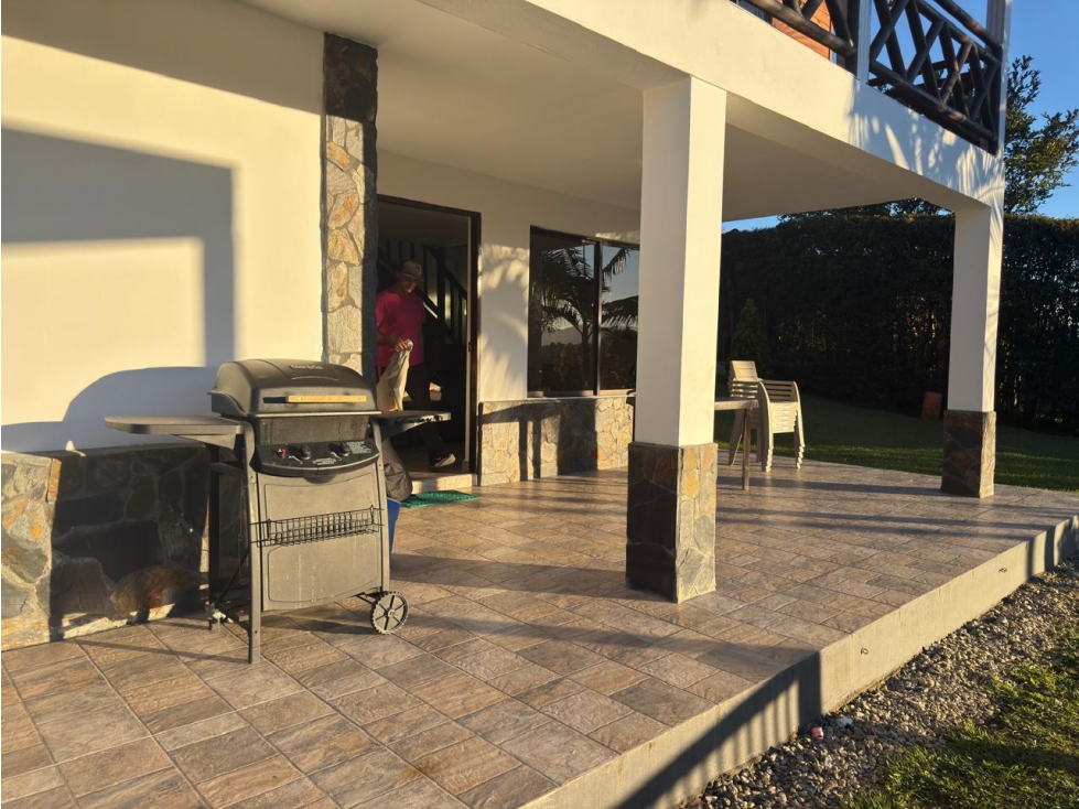 CASA CAMPESTRE EN RIONEGRO A 300 MT DE LA AUTOPISTA. — foto 6