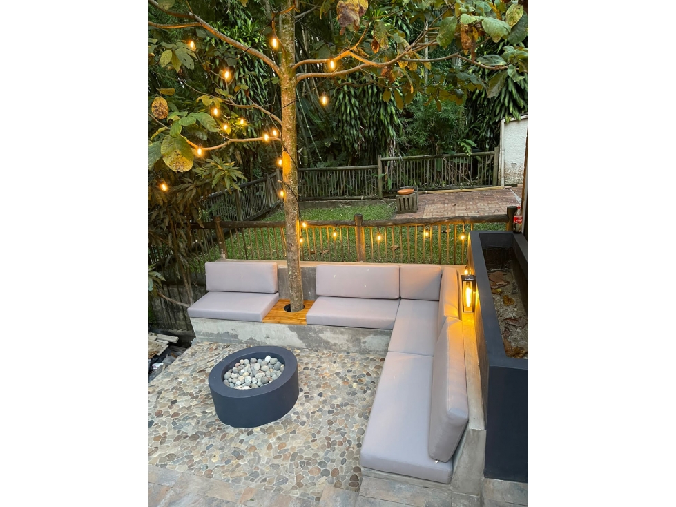 VENTA DE CASA EN ENVIGADO- LOMA DEL CHOCHO