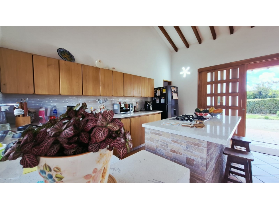 CASA FINCA DE UN SOLO NIVEL EN EL CARMEN DE VIBORAL-VEREDA CRISTO REY — foto 4