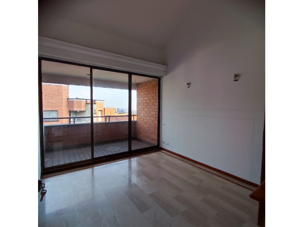 VENTA DE APARTAMENTO EN EL POBLADO SECTOR SANTA MARIA DE LOS ANGELES