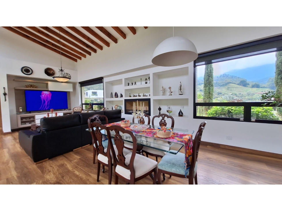 Vendo casa campestre en Envigado, loma del Escobero. — foto 3