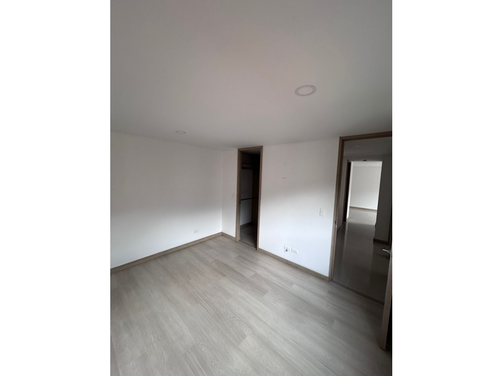 Venta Hermoso Apartamento Envigado- Chingui — foto 6