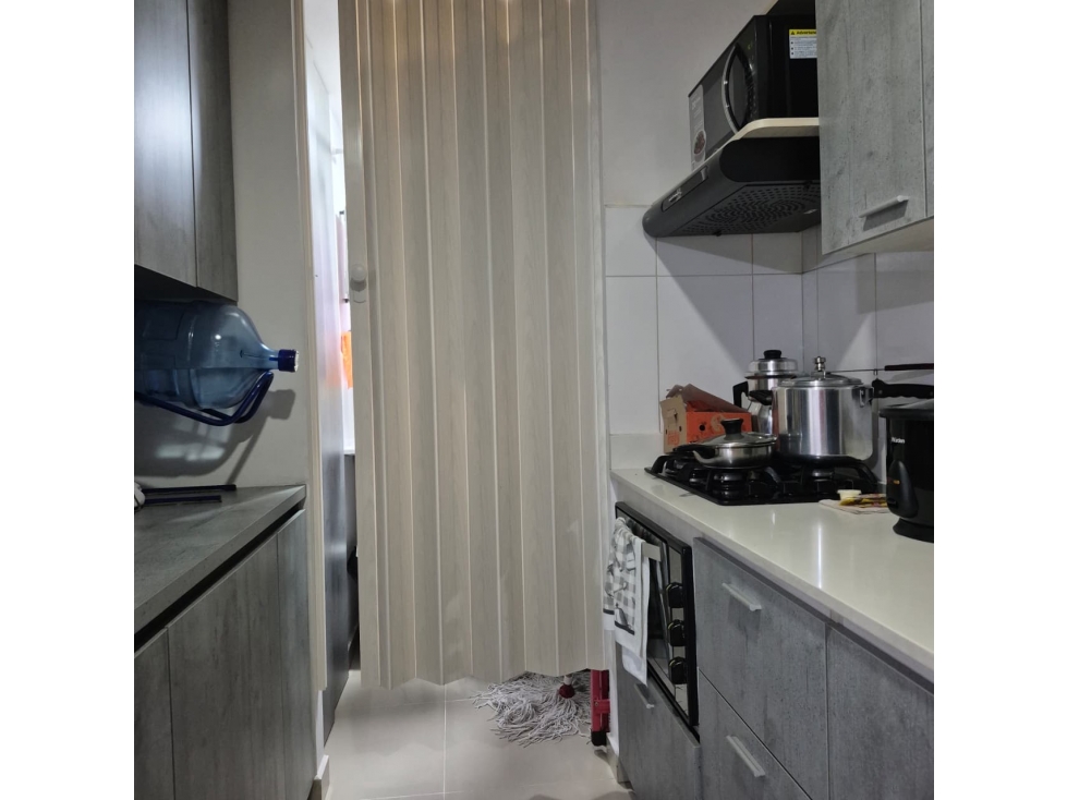 VENTA DE APARTAMENTO EN SABANETA SECTOR ANCON SUR — foto 6