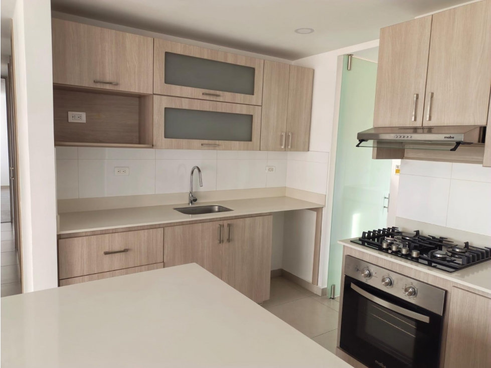 DE LAS MEJORES!. VENTA DE APARTAMENTO EN SABANETA — foto 5
