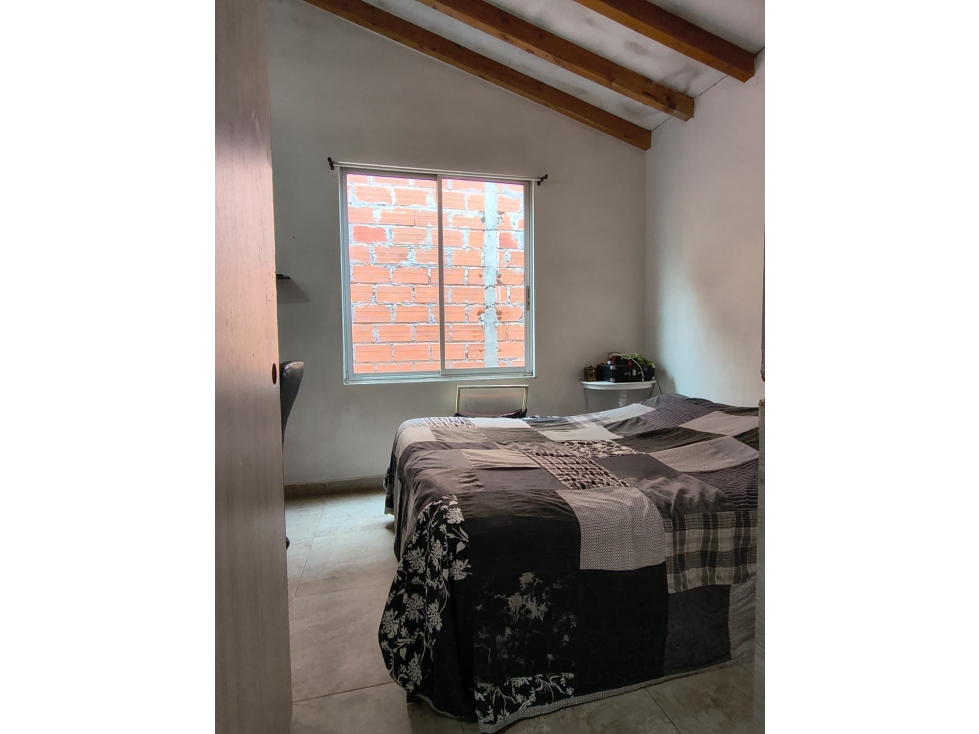 VENTA DE CASA AMPLIA EN RIONEGRO — foto 6