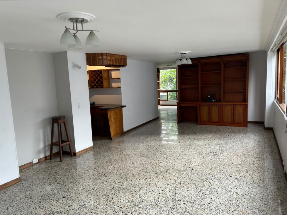 VENTA DE APARTAMENTO EN EL POBLADO- PATIO BONITO