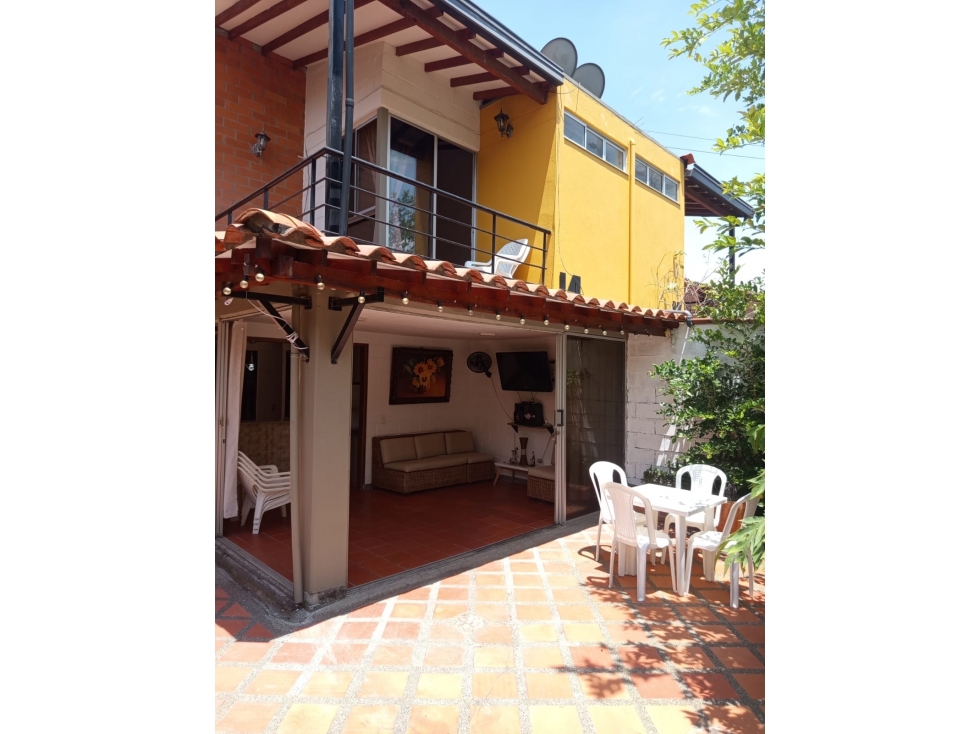 CASA DE RECREO EN VENTA EN SAN JERÓNIMO — foto 2