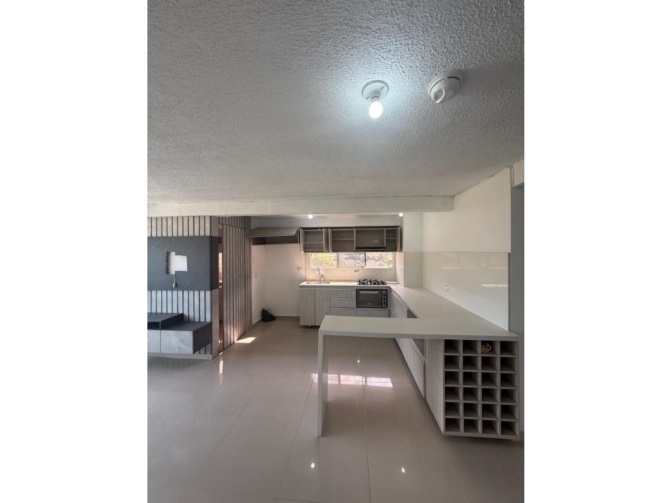 CASI NUEVO VENTA DE APARTAMENTO EN BELLO - 6