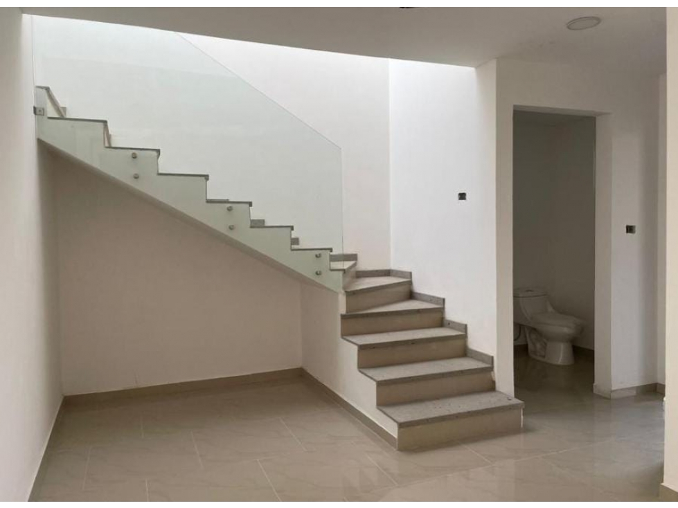 CALIMAYA. VILLAS DEL CAMPO, CASA NUEVA EN VENTA (1996). — foto 5
