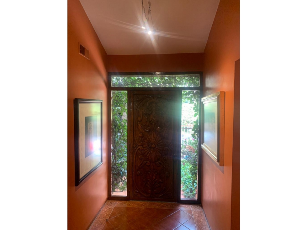 Bosque de las Lomas. Ahuehuetes Norte, Hermosa casa en venta (1872) — foto 2