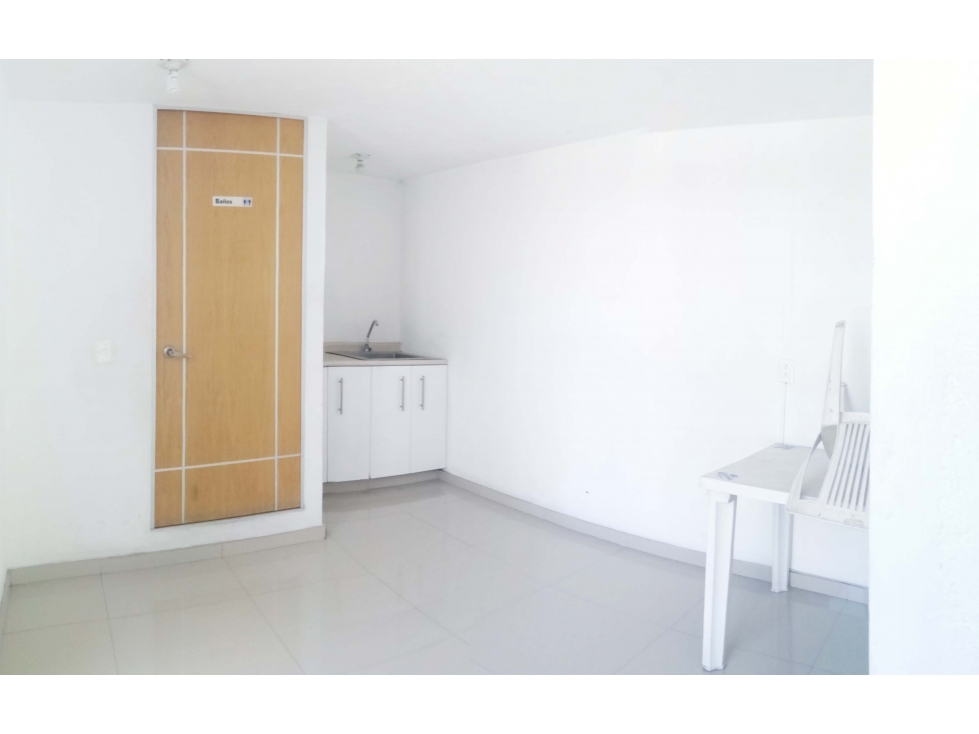 FRENTE A METROBUS COYUYA, GRANJAS MÉXICO. LOCAL EN VENTA (2195) - 5