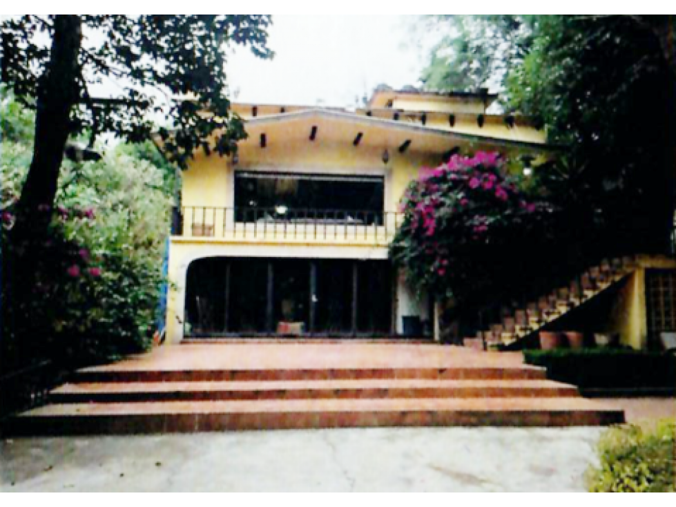Casa en venta a pie de Carretera Federal México-Cuernavaca.(1930) — foto 2