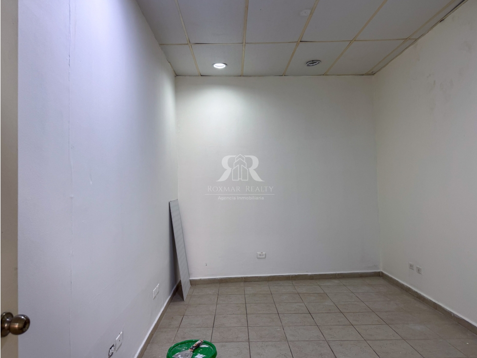 Local u oficina en planta baja en El Cangrejo — foto 4