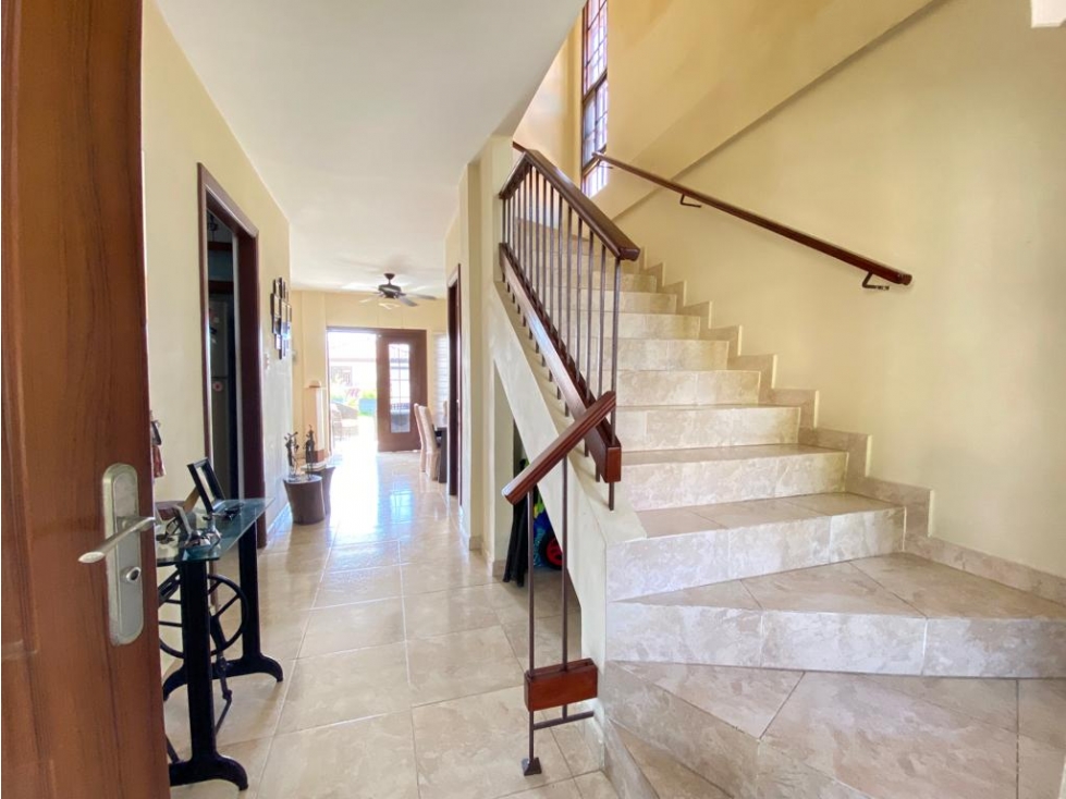Casa en venta en Las Cumbres Mirador del Lago — foto 4