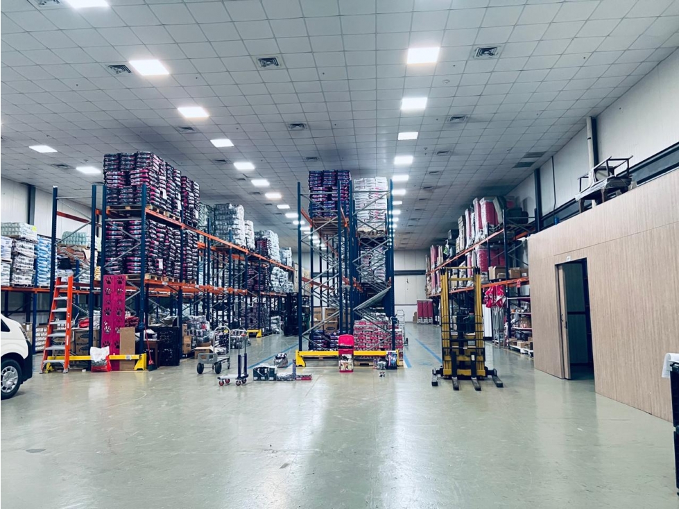 BODEGA EN VENTA JUAN DIAZ — foto 2