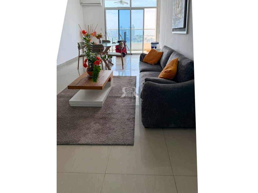 Apartamento en PH Rainbow El Carmen