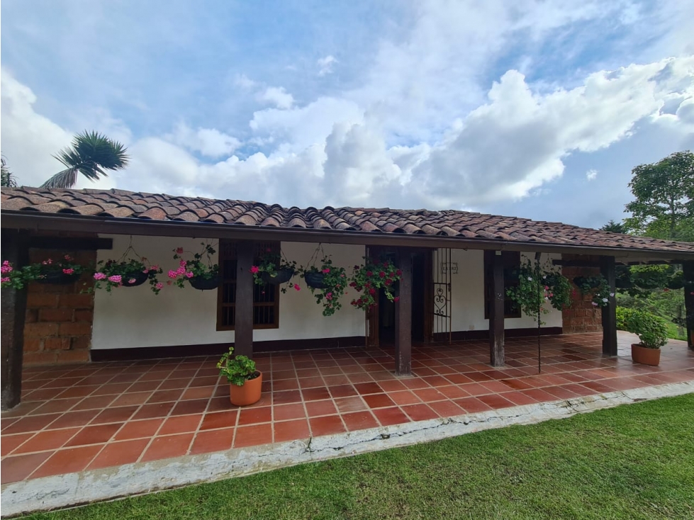 Venta Casa Alto de las Palmas Envigado — foto 2