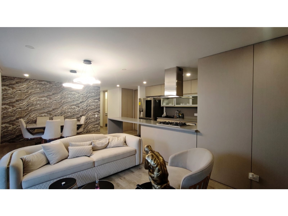 APARTAMENTO EN VENTA EN POBLADO