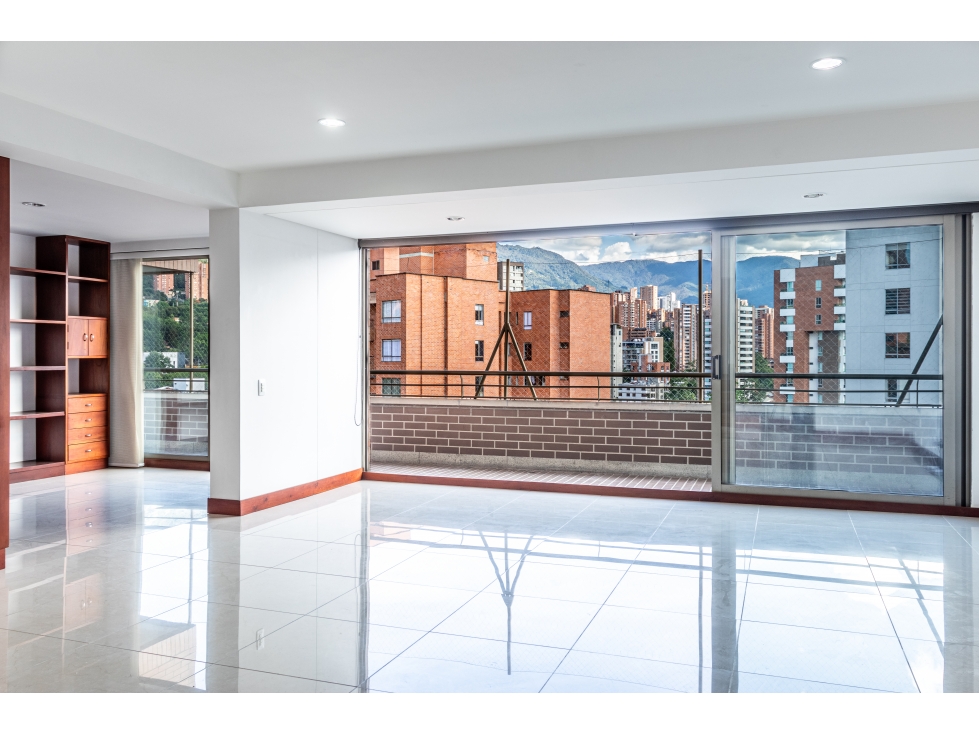 Venta Penthouse Poblado la Tomatera