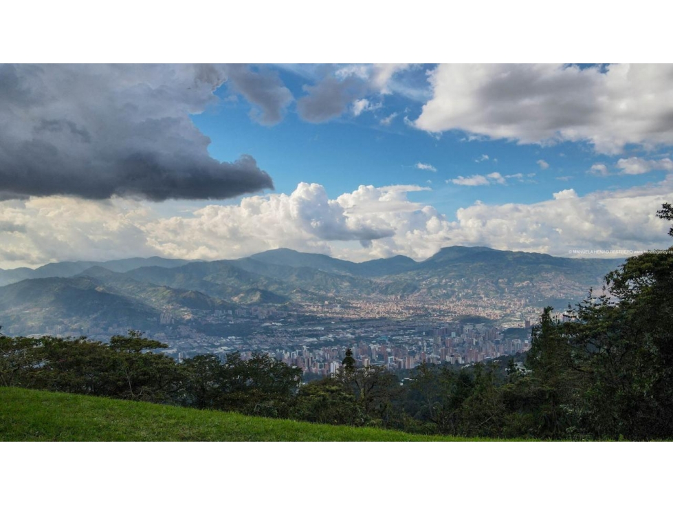 Venta Casa en las Palmas Medellín — foto 4
