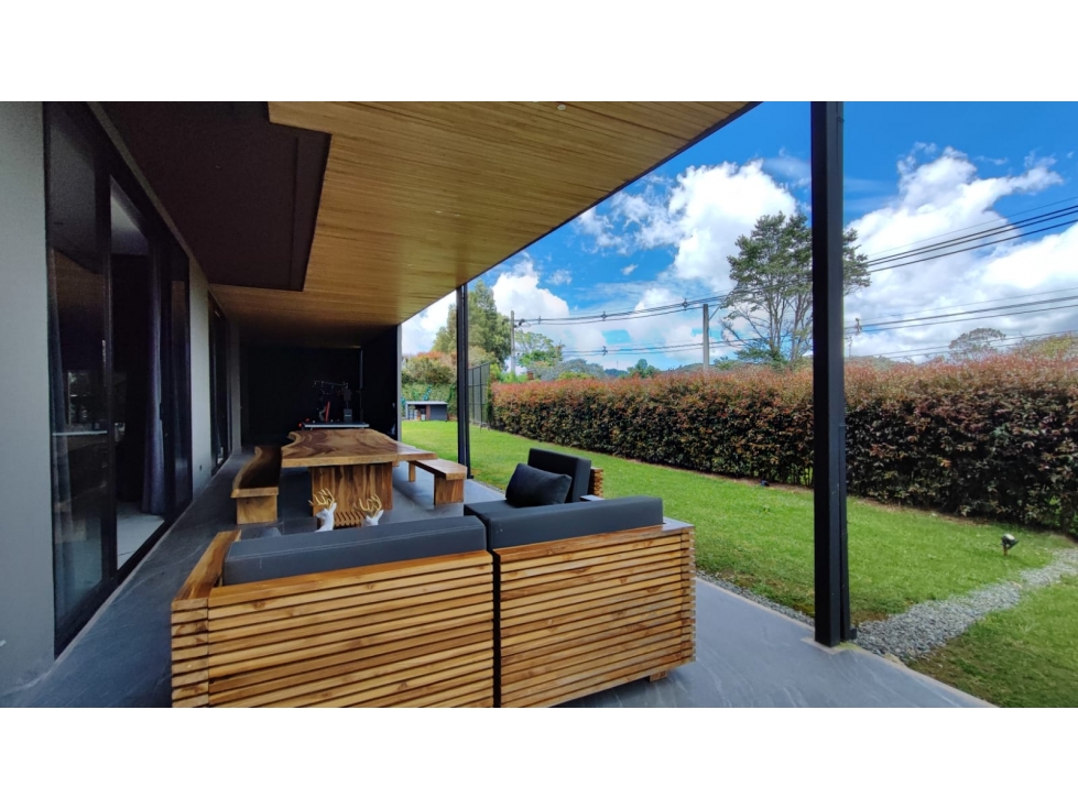 Arriendo Casa Amoblada en Alto de las Palmas