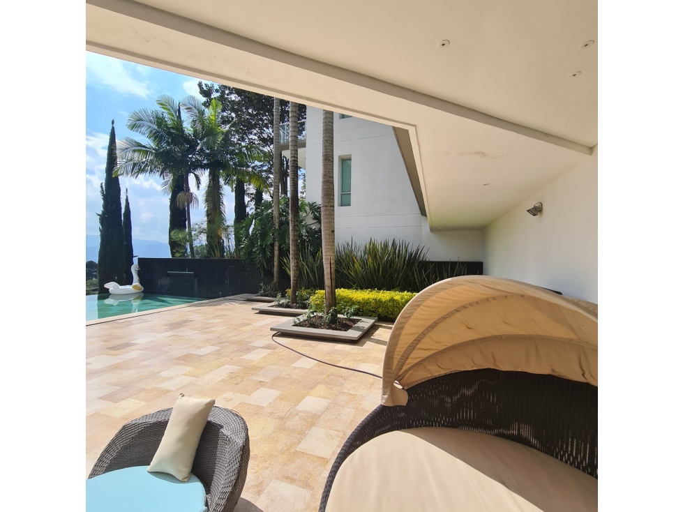 Venta Casa en las Palmas Medellín — foto 5