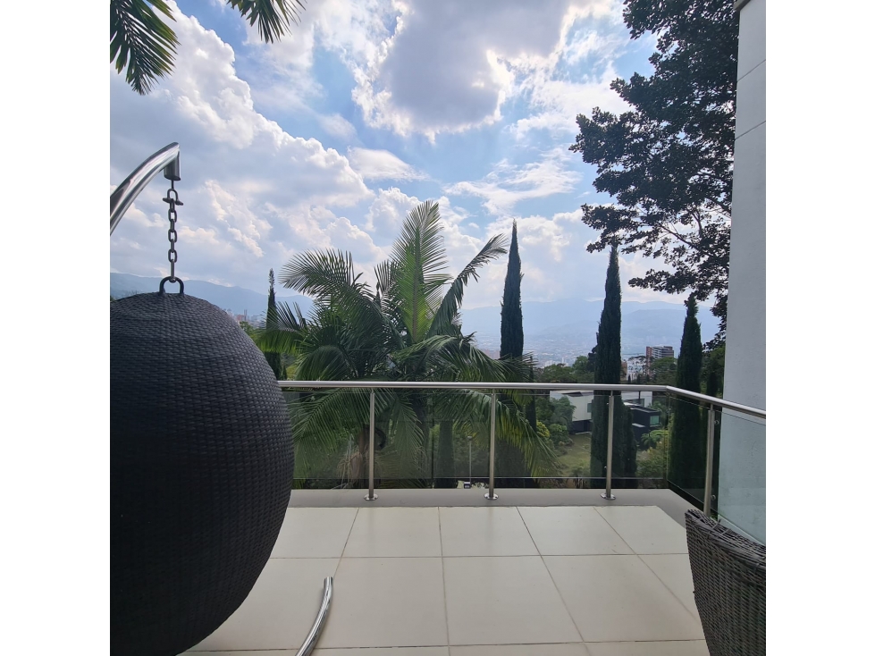 Venta Casa en las Palmas Medellín — foto 3