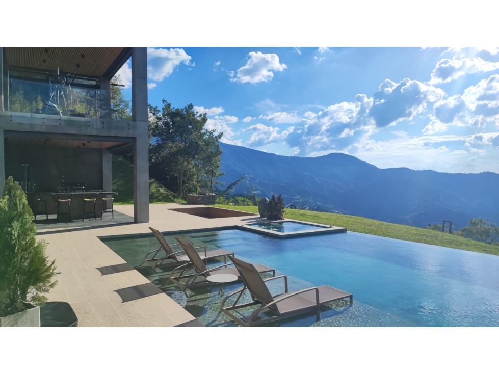Venta Casa en las Palmas Envigado