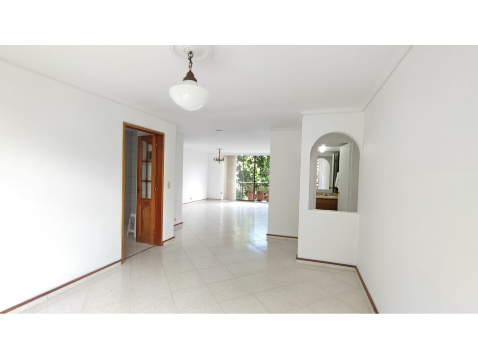 Apartamento en venta Patio Bonito El Poblado 140 m² — foto 3