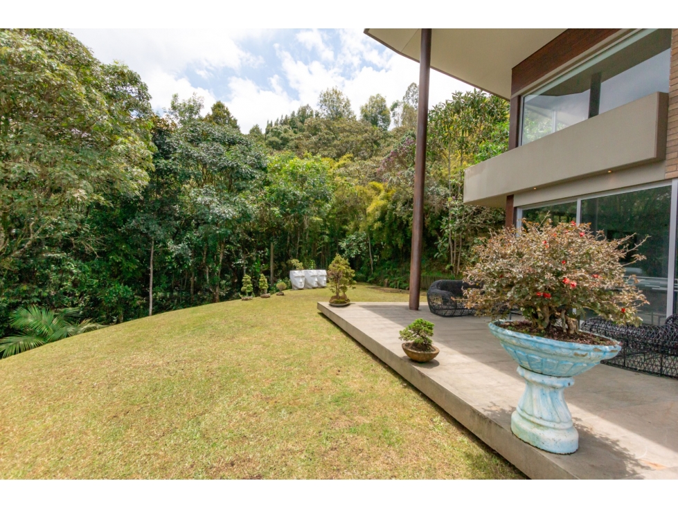 Venta Casa en las Palmas Medellín — foto 5