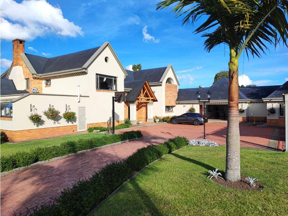 6836866 Venta Casa Envigado sector Alto de las Palmas - 2
