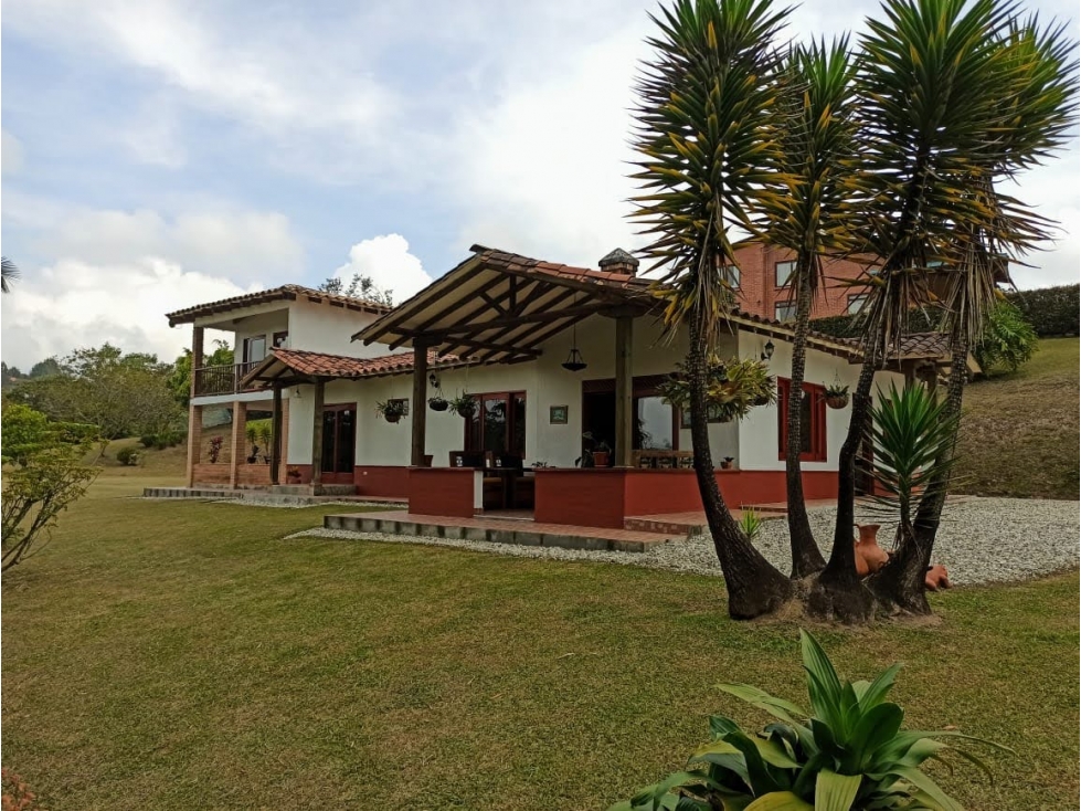 Venta de Casa Finca en Marinilla - 1