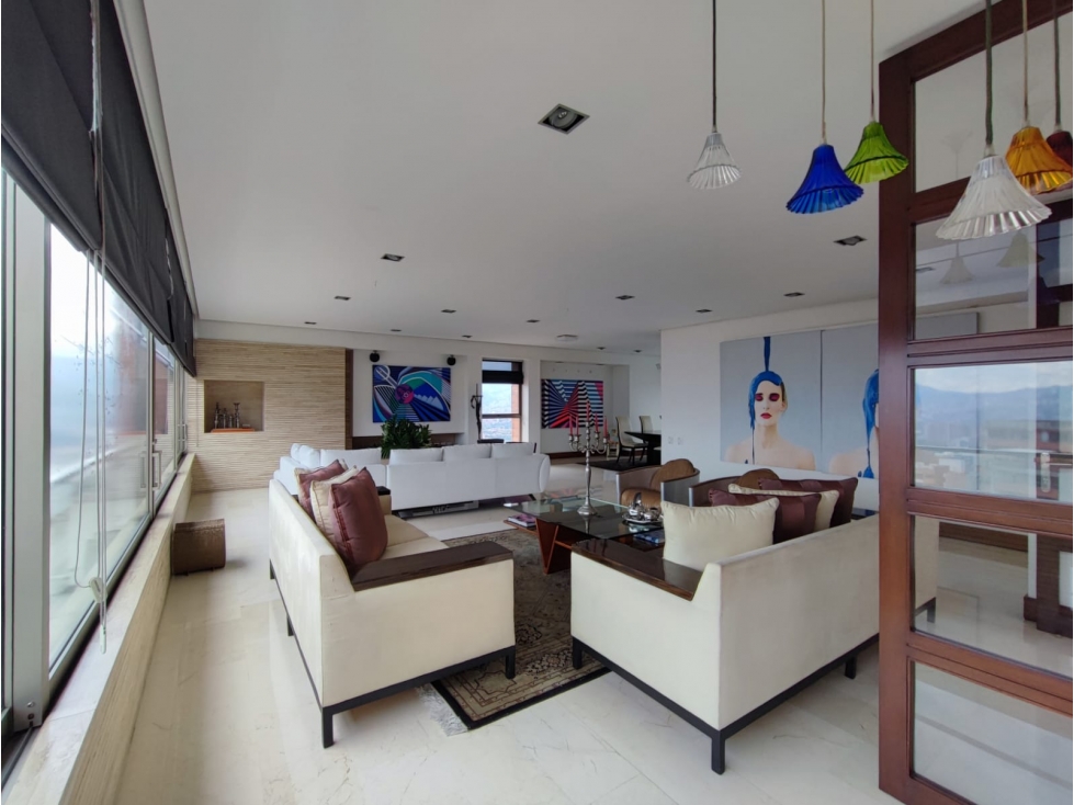 3127571 Venta Penthouse Poblado Medellín sector la Tomatera