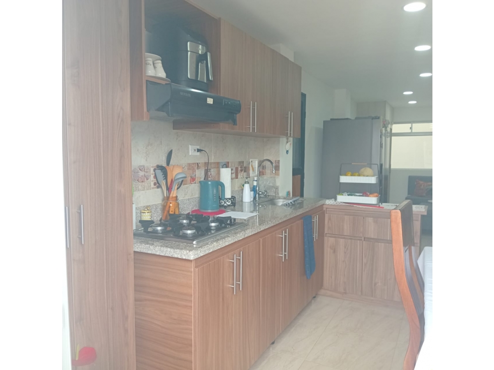 venta de apto la ceja — foto 2