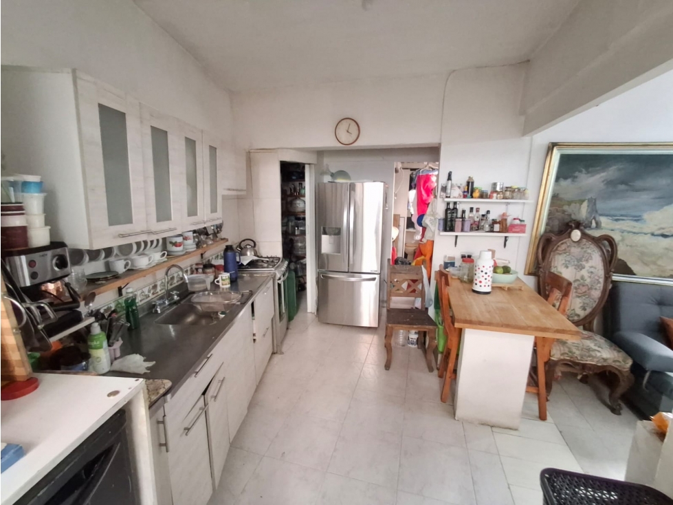Venta apartamento interno Laureles no paga admon — foto 4
