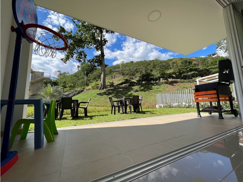 Venta apartamento en Santafe de Antioquia - 1