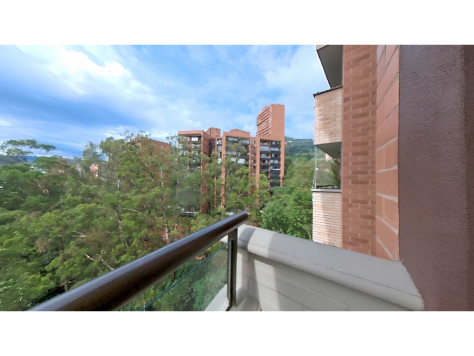 venta de apartamento en El Poblado Sector La Campiña — foto 2