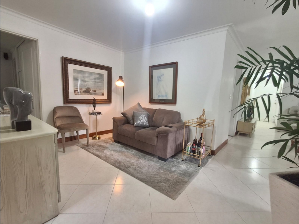 Venta apartamento para remodelar cerca de la estacion del metro — foto 3