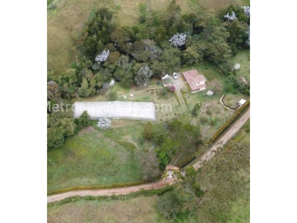 VENTA DE CASA FINCA