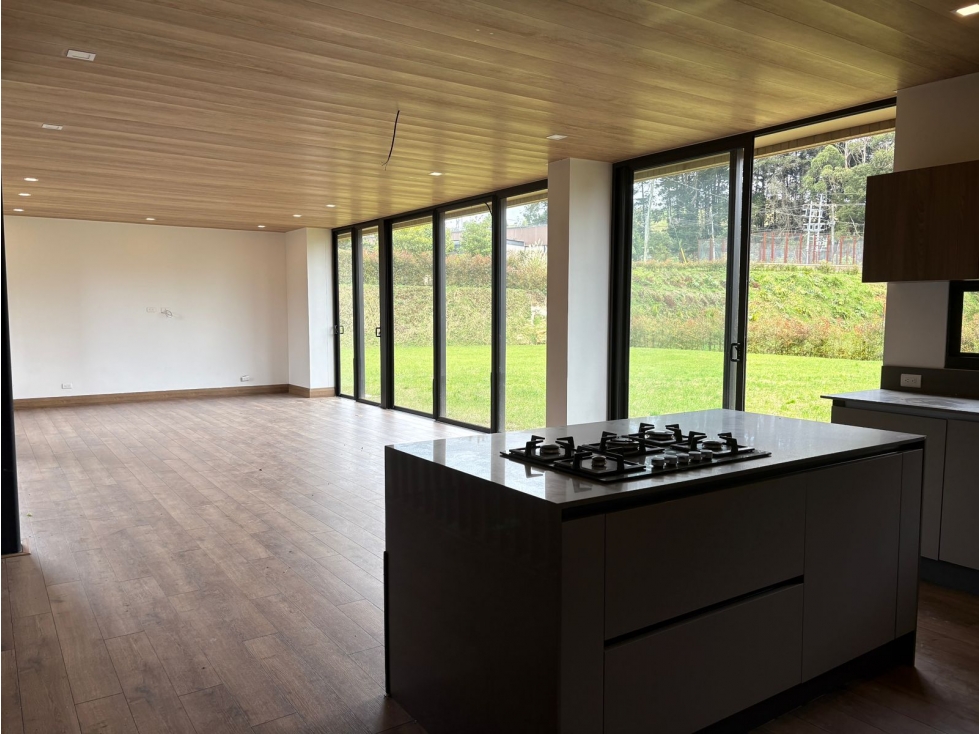 Casa para estrenar en el alto de las palmas — foto 3