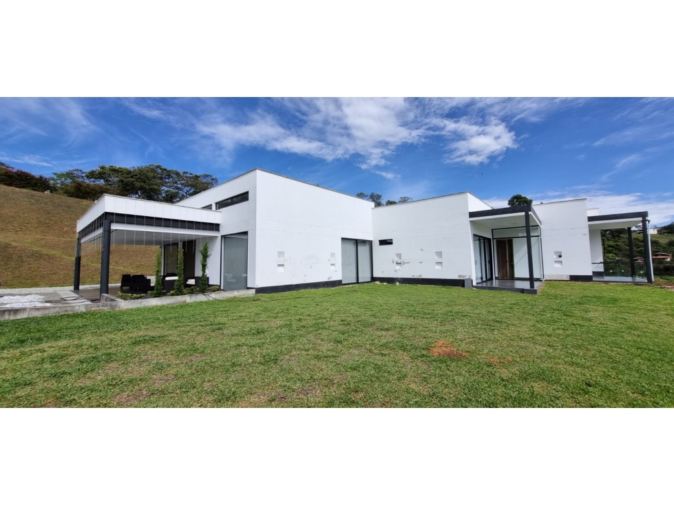 VENTA DE CASA CAMPESTRE