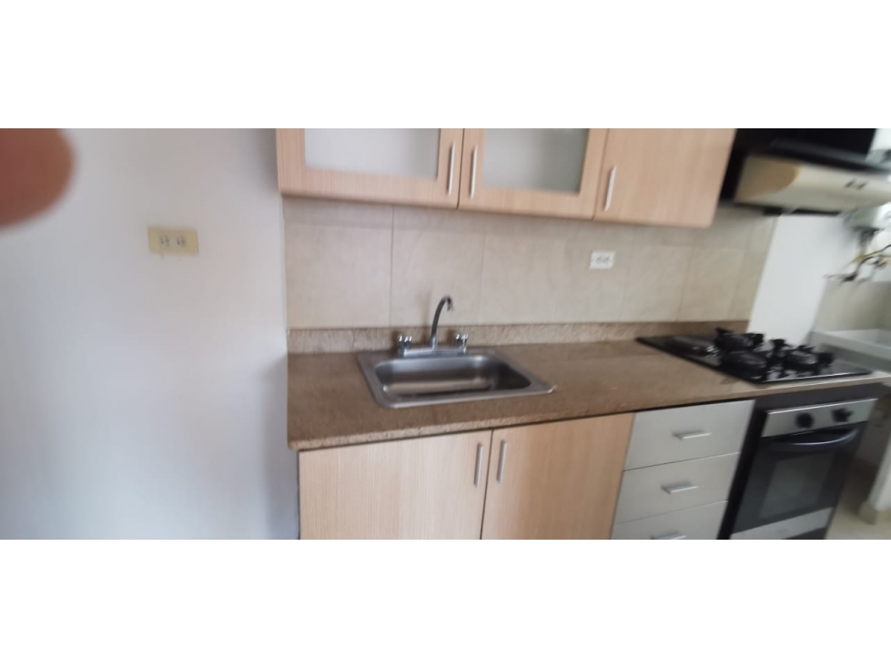 Venta apartamento piso alto Los Colores — foto 3