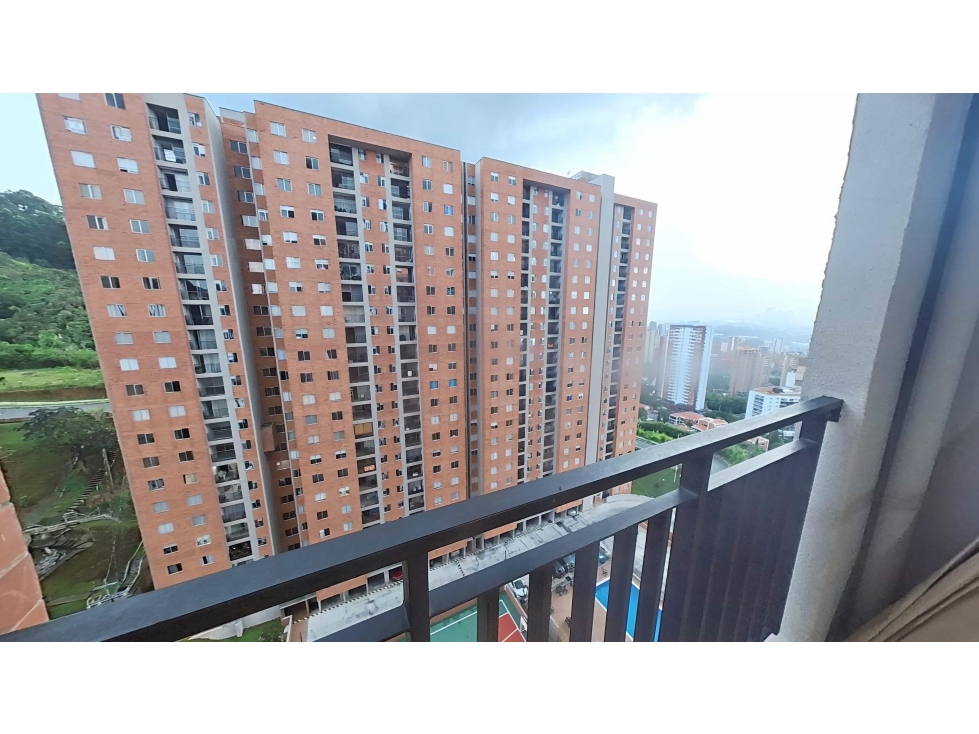Apartamento en Venta, en sector Las Lomitas — foto 4