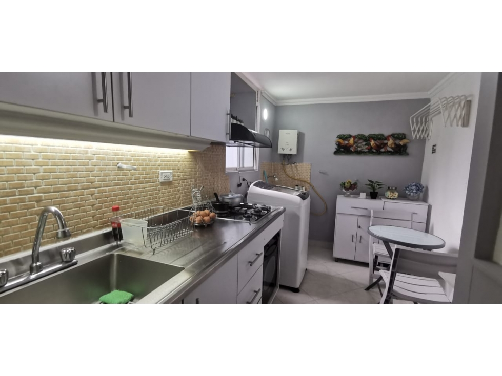 Super apartamento con muy buenos espacios vista verde — foto 6