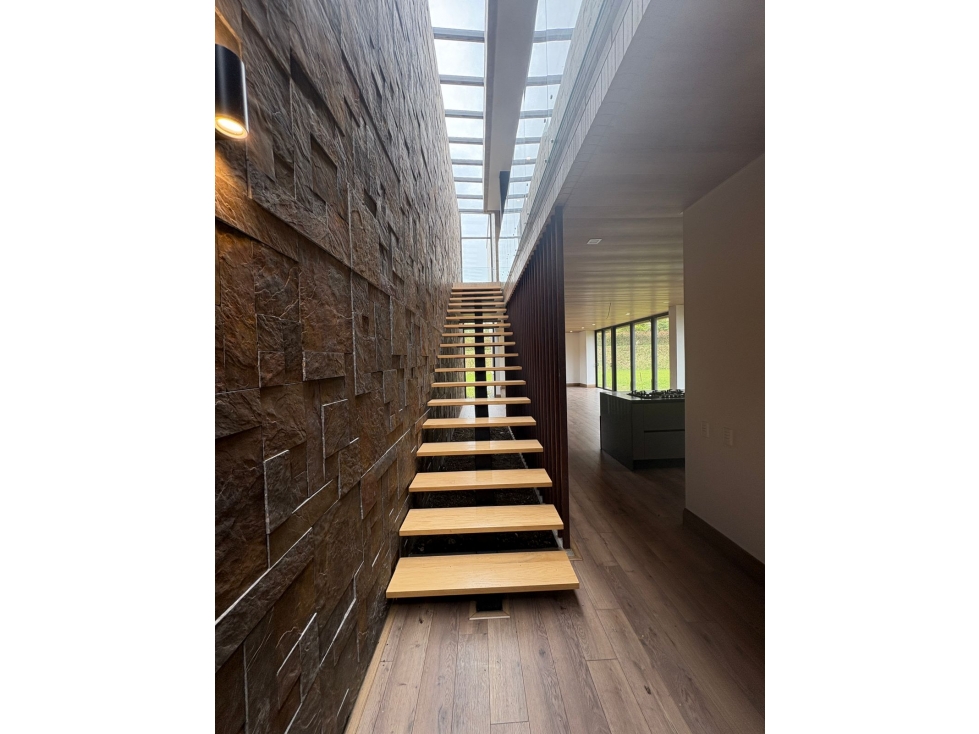 Casa para estrenar en el alto de las palmas — foto 2
