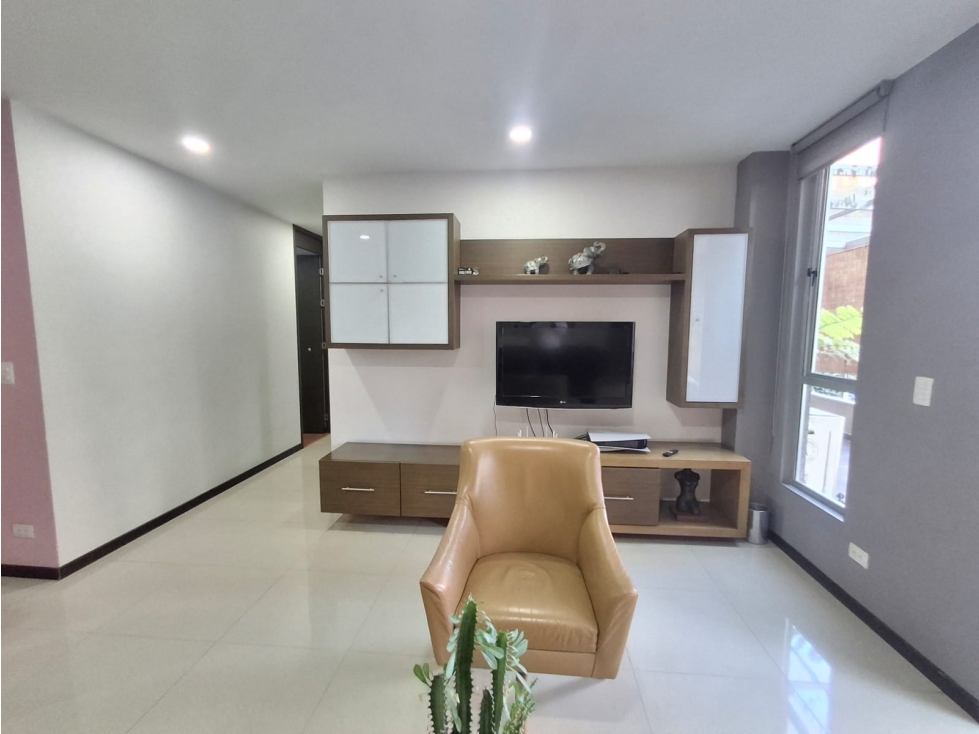 Venta excelente apartamento castropol con terraza — foto 4